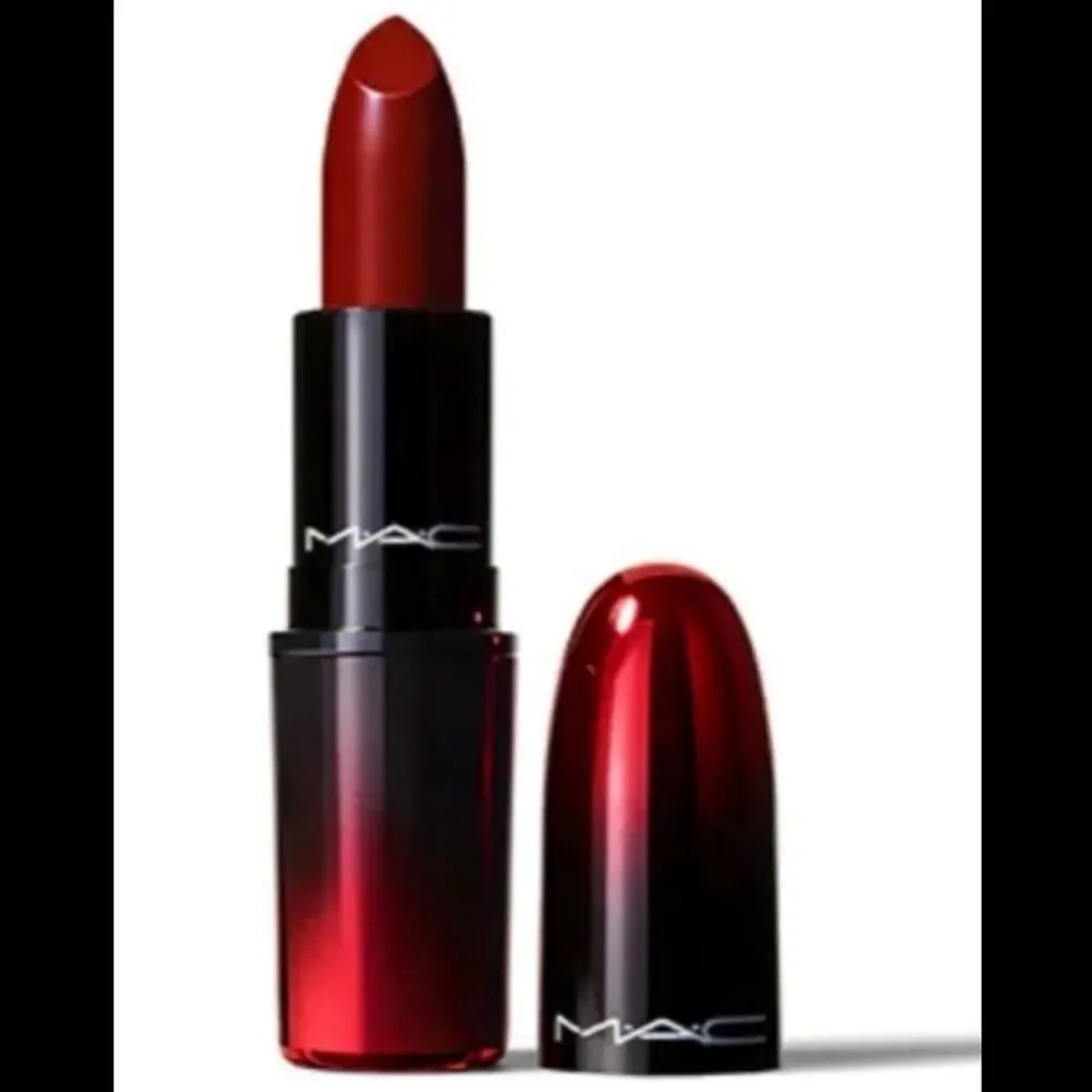 🌻 MAC E FOR EFFORTLESS LIPSTICK NEW FULLSZ
